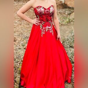 ball gown sz 3 worn once